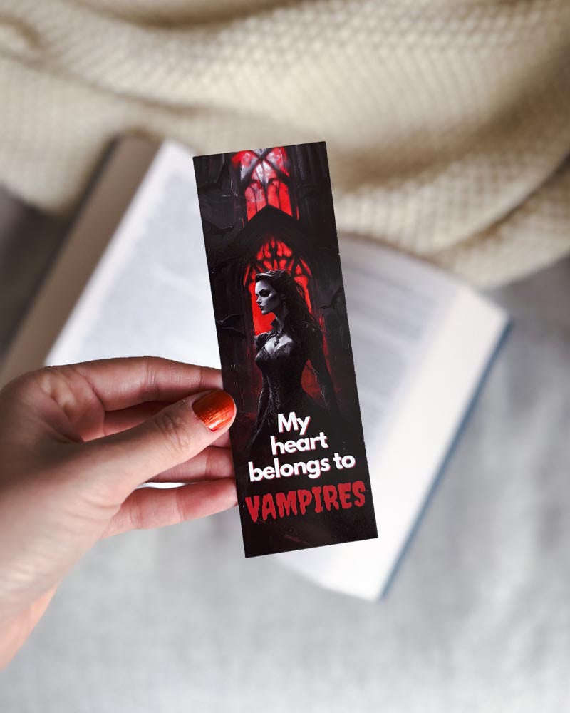 Pappersbokmärke - My heart belongs to vampires