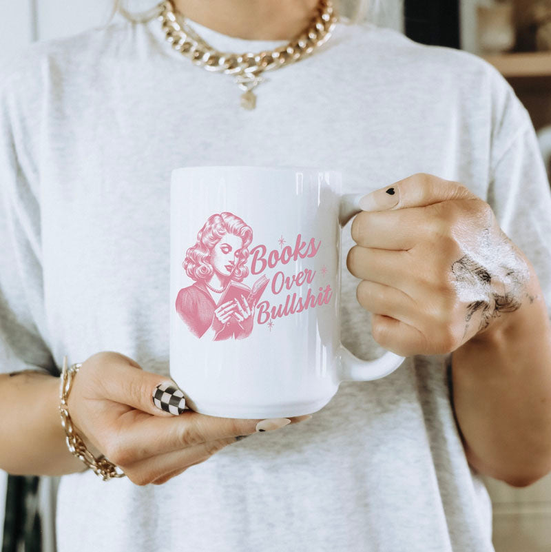 Mugg - Books over bullshit