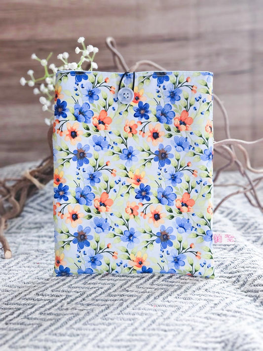 Book sleeve - Orangea & blå blommor