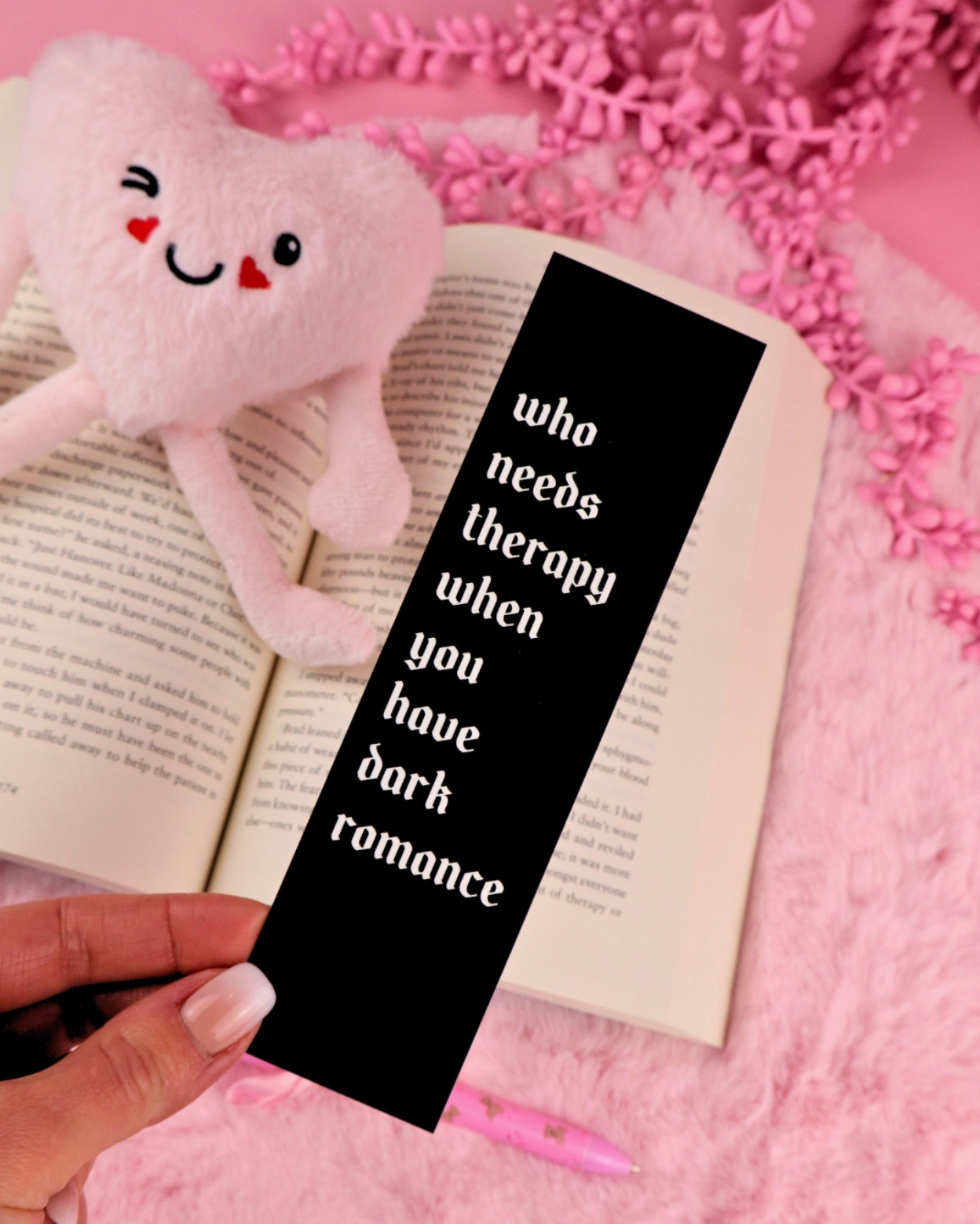 Pappersbokmärke - Who needs therapy when you have dark romance?