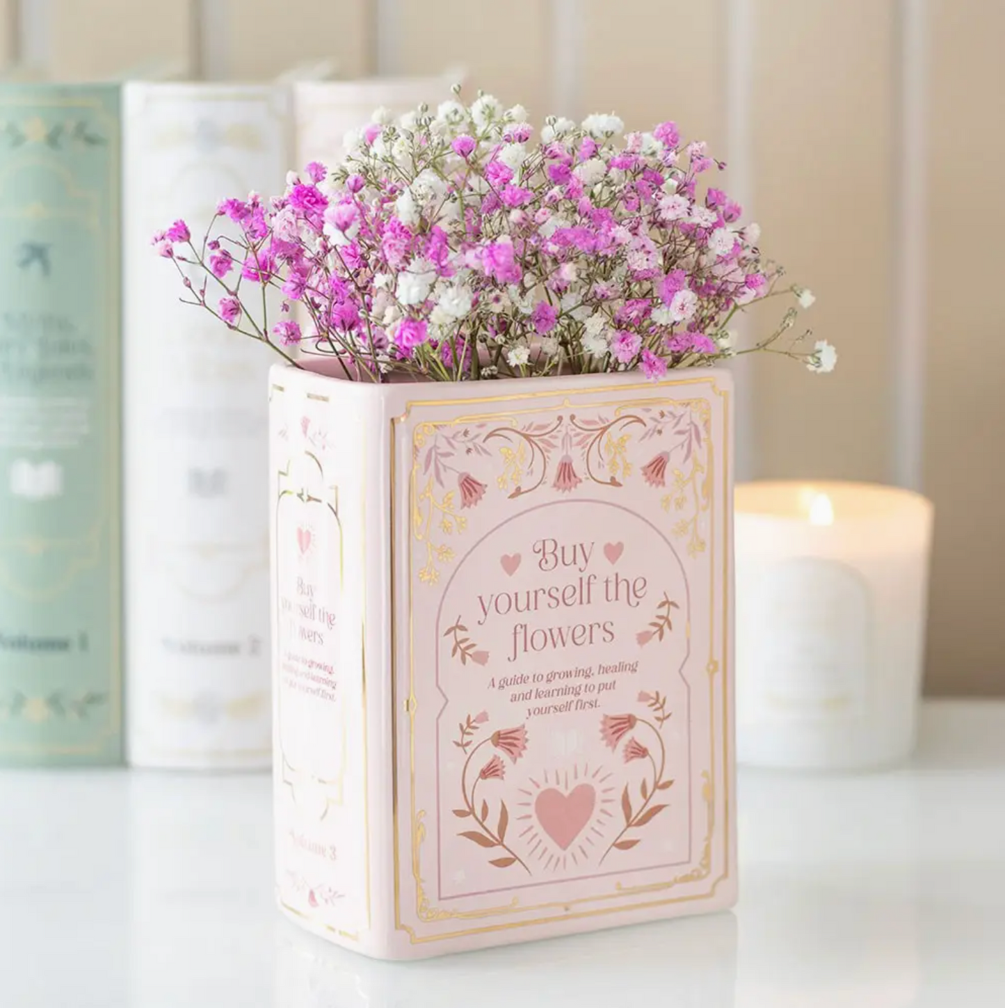 Bokformad vas | Buy yourself the flowers
