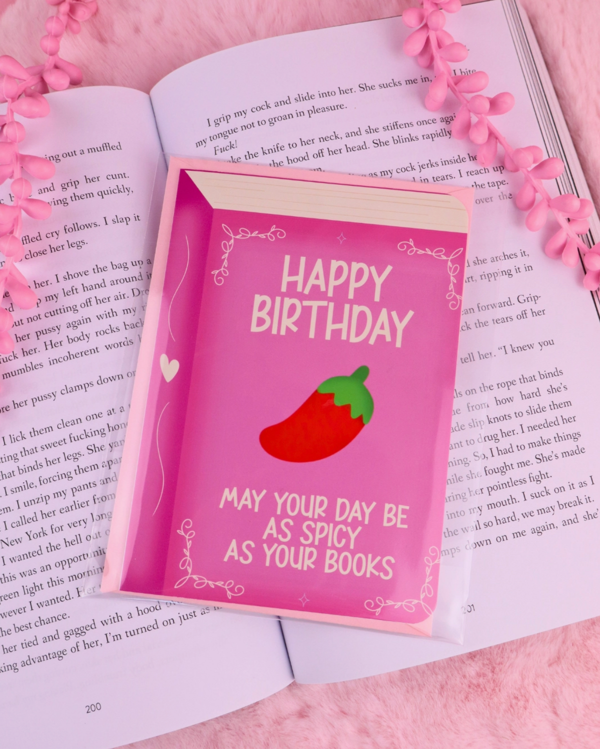 Vykort - May your day be as spicy as your books